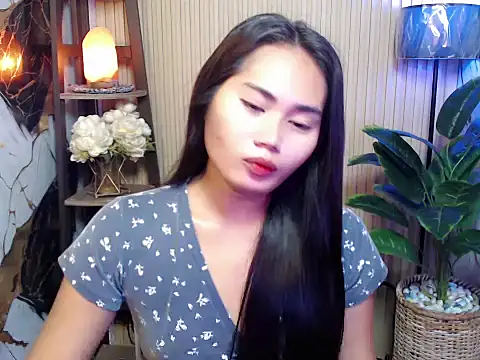 Snapshot of sluttyprincess0 chatting on January 16, 2026, 11:53 pm sluttyprincess0 online show from January 16, 2026, 11:53 pm