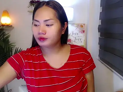 sluttyprincess0 online show from May 28, 2026, 11:13 pm