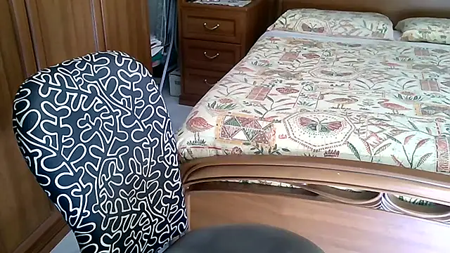 MisterX 99 online show from October 8, 2025, 11:41 am