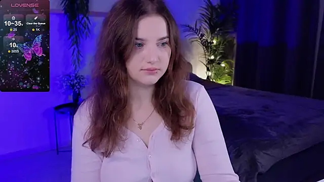 Snapshot of Ashley_Glen chatting on October 18, 2025, 7:53 am Ashley Glen online show from October 18, 2025, 7:53 am