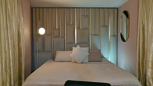 Snapshot of AgathaKondo_ chatting on November 8, 2025, 9:13 pm AgathaKondo online show from November 8, 2025, 9:13 pm