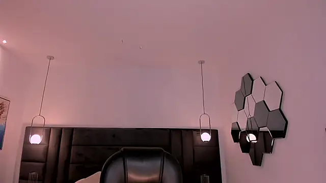 AgathaKondo  online show from April 15, 2026, 8:53 pm