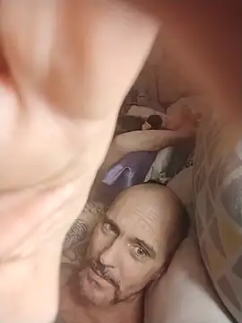 BonnienClyde5421 online show from March 3, 2026, 12:39 am