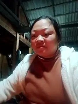 MaySweetb online show from November 26, 2025, 4:08 pm