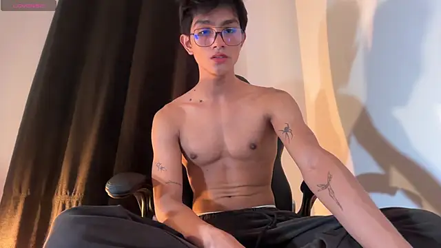 Angel bunny2 online show from January 9, 2026, 4:26 am