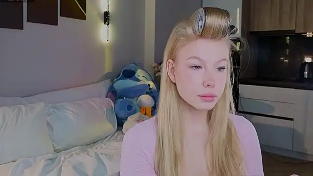 emilyshepar d online show from March 31, 2026, 2:13 am