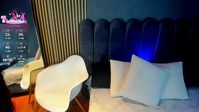 Snapshot of Gina_77 chatting on October 11, 2025, 12:04 pm Gina 77 online show from October 11, 2025, 12:04 pm