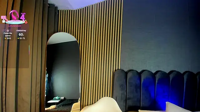 Snapshot of Gina_77 chatting on October 30, 2025, 12:28 pm Gina 77 online show from October 30, 2025, 12:28 pm