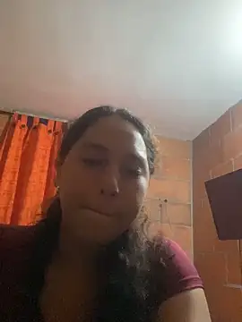 Snapshot of AnaisVelvet11 chatting on October 6, 2025, 12:08 am AnaisVelvet11 online show from October 6, 2025, 12:08 am