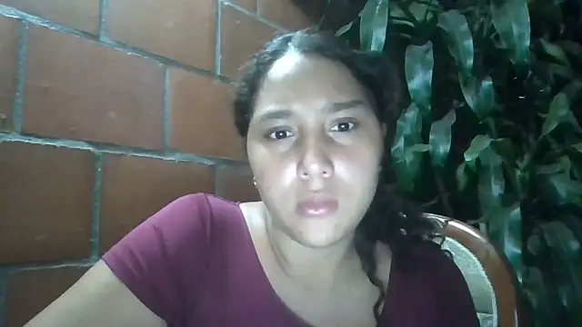 Snapshot of AnaisVelvet11 chatting on October 16, 2025, 1:17 am AnaisVelvet11 online show from October 16, 2025, 1:17 am