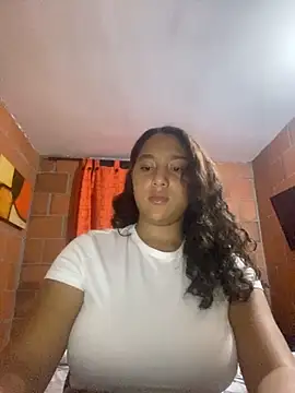 Snapshot of AnaisVelvet11 chatting on October 23, 2025, 2:11 am AnaisVelvet11 online show from October 23, 2025, 2:11 am