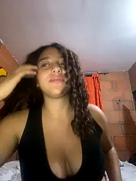 Snapshot of AnaisVelvet11 chatting on November 13, 2025, 12:42 am AnaisVelvet11 online show from November 13, 2025, 12:42 am