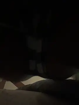 Snapshot of caramel__cremes chatting on November 1, 2025, 2:13 am caramel cremes online show from November 1, 2025, 2:13 am