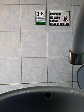 Snapshot of Negodabenga chatting on November 11, 2025, 6:19 pm Negodabenga online show from November 11, 2025, 6:19 pm