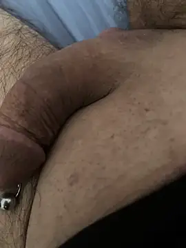 akrap11 online show from September 30, 2025, 1:38 pm