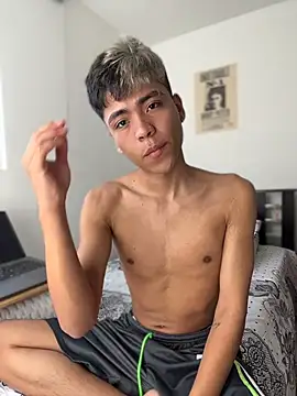 MaxiWildd online show from July 11, 2026, 1:14 pm