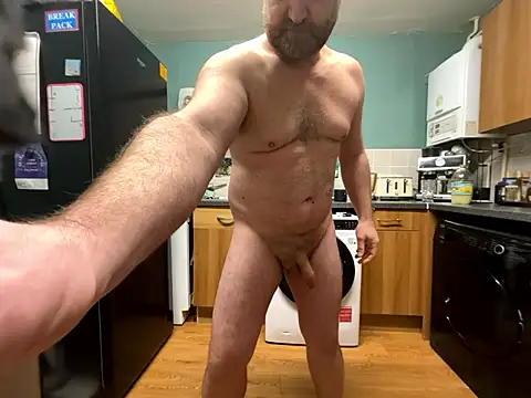 Dilfcam101 online show from January 14, 2026, 7:47 am