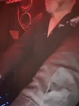 Snapshot of Wir2002Paar chatting on October 26, 2025, 12:49 am Wir2002Paar online show from October 26, 2025, 12:49 am