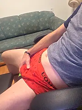 G-boy40 online show from October 26, 2025, 1:17 pm