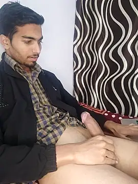 Sweetfucker  online show from November 19, 2025, 8:36 am