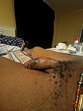 solofe19 online show from March 16, 2026, 4:40 am