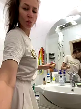 Snapshot of Lizza_xxx chatting on October 21, 2025, 7:31 am Lizza xxx online show from October 21, 2025, 7:31 am