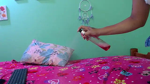 Snapshot of gatitasexygatitasexy chatting on October 20, 2025, 7:03 pm gatitasexygatitasexy online show from October 20, 2025, 7:03 pm