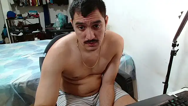 Leonino231 online show from April 19, 2026, 5:45 pm