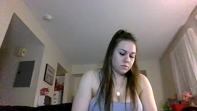 Snapshot of thedevinemama chatting on February 28, 2026, 4:13 am thedevinemama online show from February 28, 2026, 4:13 am