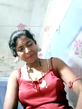 Savita992 online show from May 11, 2026, 7:33 pm