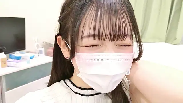 o-AKANE-o online show from March 16, 2026, 8:07 am