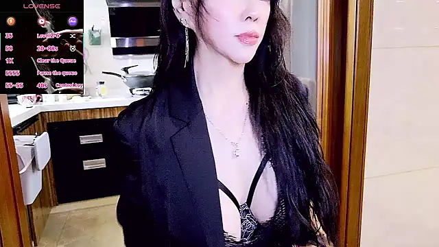 xinxinbabe online show from November 6, 2025, 7:31 am