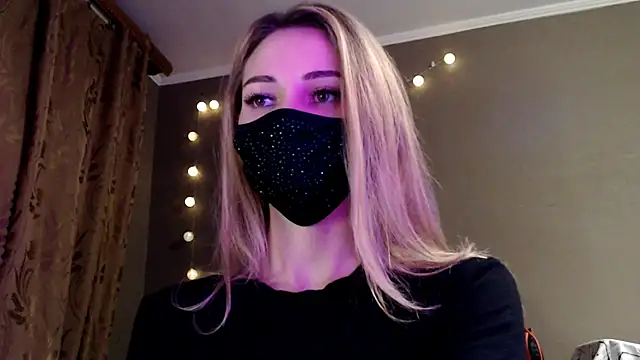 Iris lave online show from November 29, 2025, 5:05 pm