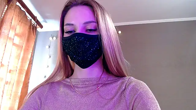 Snapshot of Iris_lave chatting on May 8, 2026, 1:05 pm Iris lave online show from May 8, 2026, 1:05 pm
