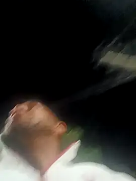 Frank0021 online show from December 22, 2025, 8:11 am