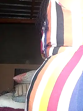 Moretl online show from October 29, 2025, 6:20 pm