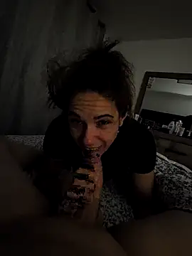 Snapshot of boytoy40 chatting on December 1, 2025, 5:23 am boytoy40 online show from December 1, 2025, 5:23 am