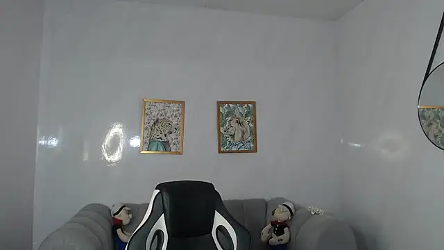  Mia sweet b online show from September 18, 2025, 12:51 pm