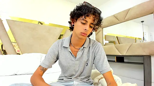 Snapshot of Ibratxandy chatting on September 30, 2025, 7:19 pm Ibratxandy online show from September 30, 2025, 7:19 pm