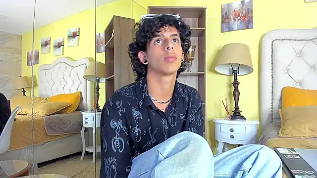 Snapshot of Ibratxandy chatting on October 16, 2025, 7:04 pm Ibratxandy online show from October 16, 2025, 7:04 pm