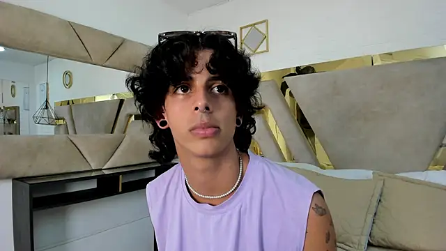 Snapshot of Ibratxandy chatting on October 27, 2025, 8:35 pm Ibratxandy online show from October 27, 2025, 8:35 pm