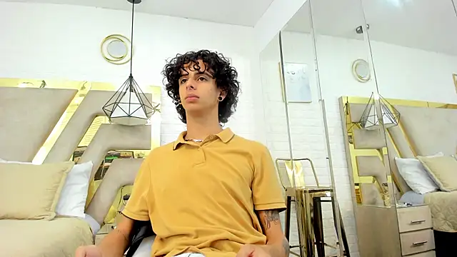 Ibratxandy online show from November 17, 2025, 7:08 pm