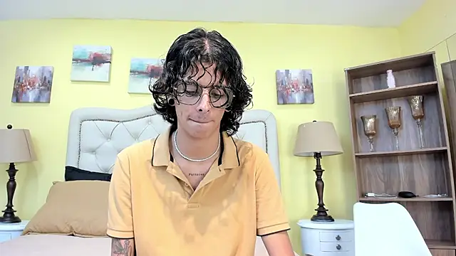 Ibratxandy online show from December 20, 2025, 7:10 pm