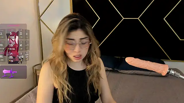 Snapshot of Vale_honny chatting on September 9, 2025, 4:23 am Vale honny online show from September 9, 2025, 4:23 am