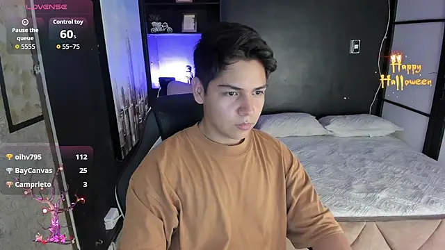 Asta Black online show from September 10, 2025, 7:58 pm