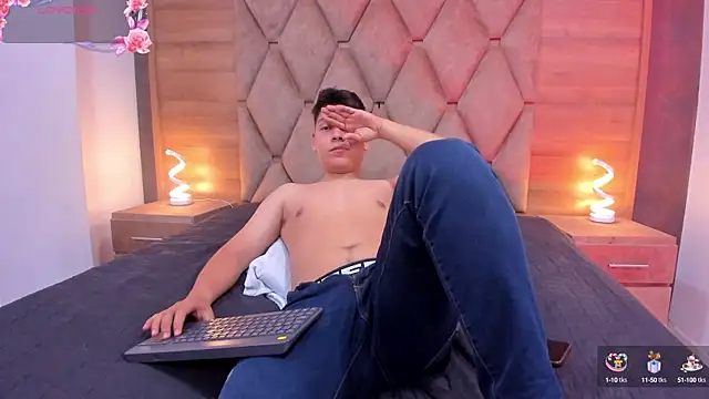 Asta Black online show from September 25, 2025, 9:35 am