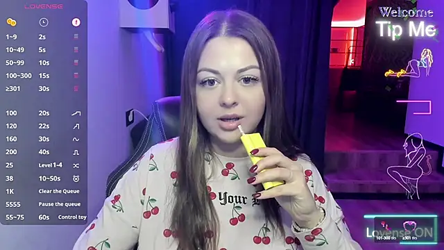 AlisaSkylar online show from October 9, 2025, 7:01 pm