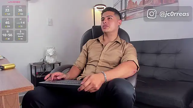  Juanes online show from November 29, 2025, 11:30 pm