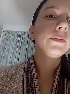 Arianna Moss online show from November 18, 2025, 9:52 pm