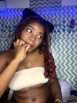 chocolatito-ho online show from October 21, 2025, 8:15 am